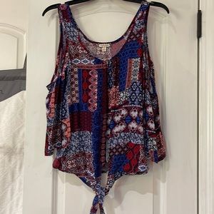 Adorable summer drop shoulder blouse size small